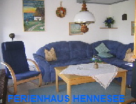 Sauerland fewo Hennesee : Ferienhaus  Wohnraum 